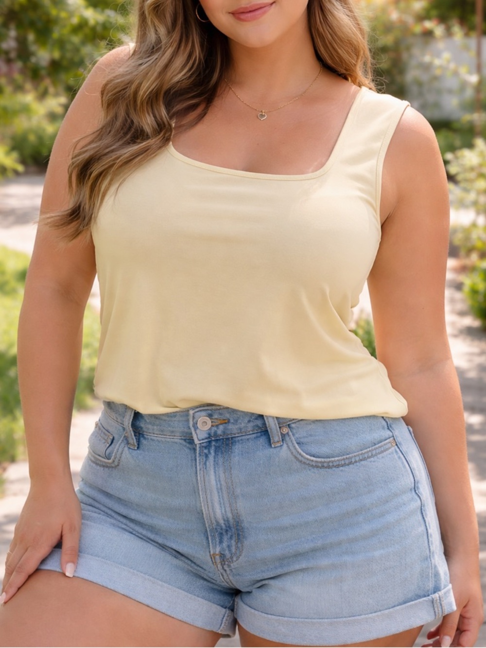 R Stretch Pale Yellow Square Neck Tank Top XL Sleeveless Summer Basic Minimalist